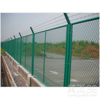 上海框架护栏网/隔离网/围栏网/防护网价格解析——申衡品质，安心之选